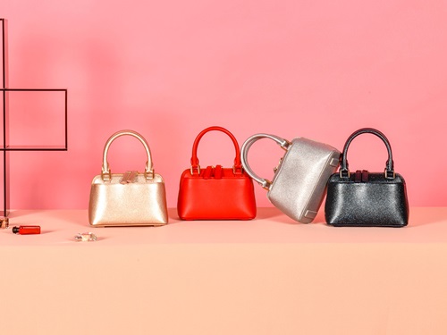 30년 전통 핸드백 생산 노하우 '케네스영' 론칭 693-Image