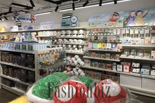 홍대 ‘엘큐브’ 패션→게임 리뉴얼 후 생긴 변화는? 1512-Image