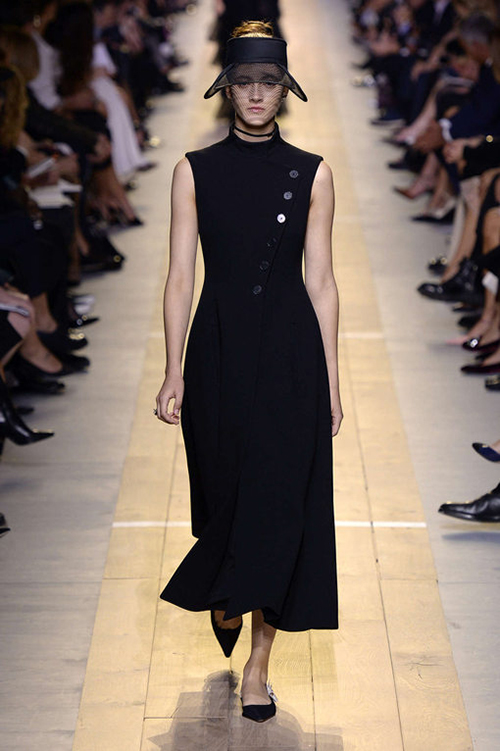 [월드]「디오르」 마리아 그라치아 치우리, 첫 데뷔전! 2842-Image