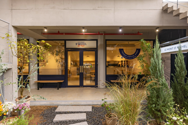 바바패션, '르몽생미쉘' 한남동에 첫 직영점 오픈 1286-Image