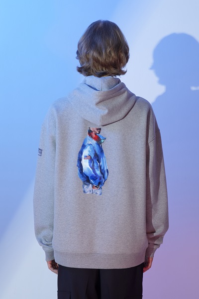 질스튜어트뉴욕, 국내 아티스트 ‘카시크’와 협업 1208-Image