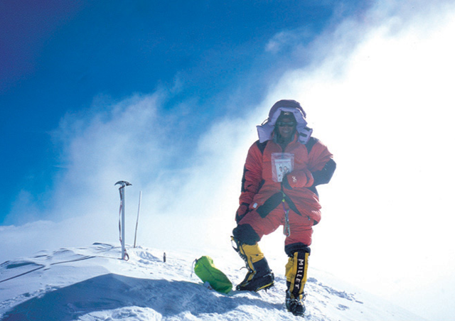 훠리스트의 이지리스, 엄홍길 선글래스 론칭 766-Image