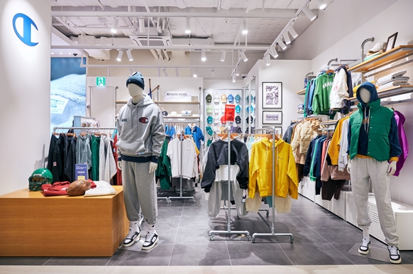 챔피온, 스타필드 수원점에 신규 매장 오픈 1260-Image