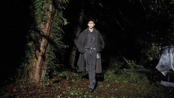 우영미, 파리패션위크서 2021 F/W 컬렉션 공개 1054-Image