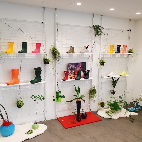 레인부츠 헌터, 플랜테리어 한남 플래그십스토어 오픈 2367-Image