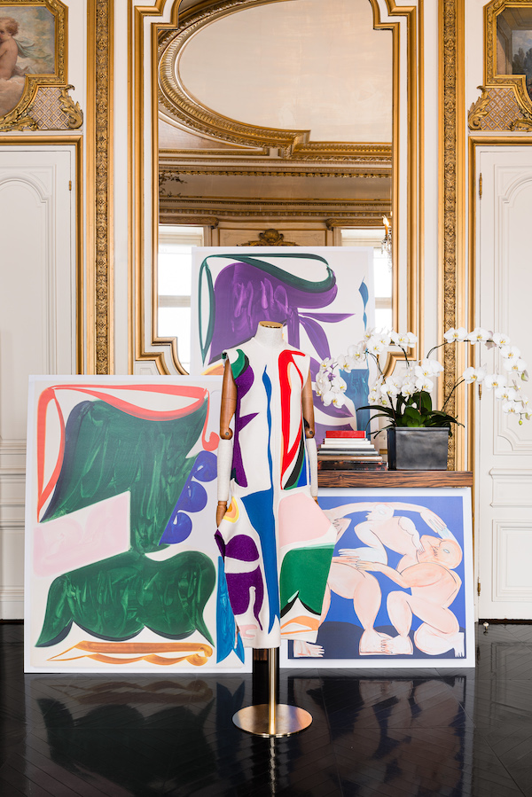 발렌티노, 17인 현대 미술가와 드레스 컬래버 600-Image