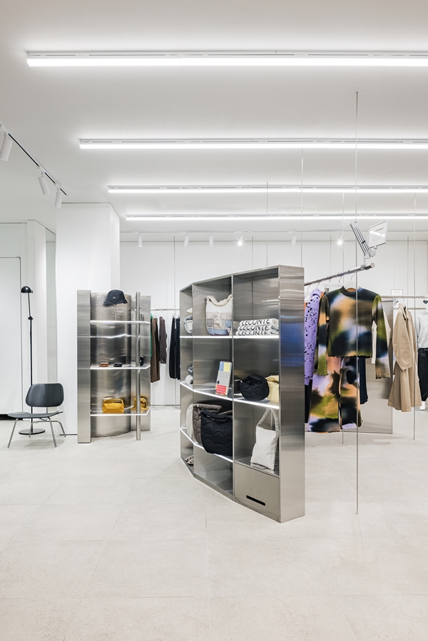 편집숍 LCDC, 신세계 강남점 신규 매장 오픈 739-Image