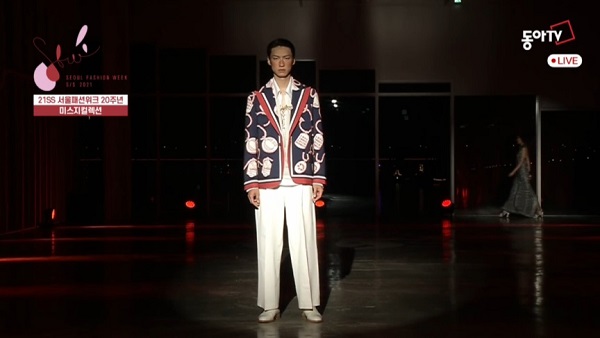 2021 S/S 서울패션위크, 언택트 디지털로 팡파르~ 877-Image