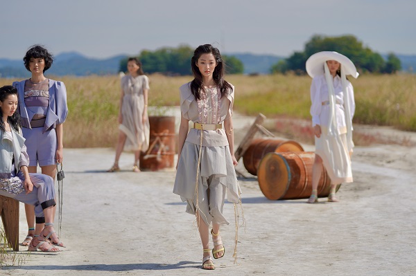 [SFW] 까이에, 2021 S/S시즌 아프리카의 봄을 담다 884-Image