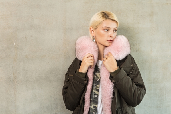 모피 '폴뮤지엄' 고객 큐레이션 스타일로 차별화 673-Image