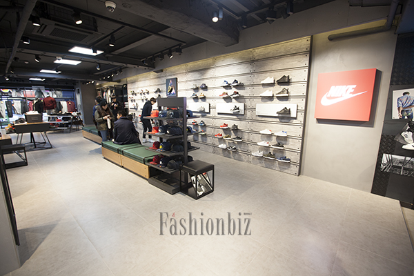 이기호 ABC마트 대표, 매장 판매도 2024-Image