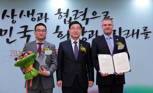 아디다스 업무 몰입도, 37% 상승 763-Image