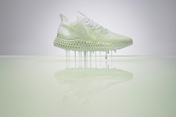 아디다스, 3D프린트 미드솔 적용한 '4D 러닝화' 출시 3-Image
