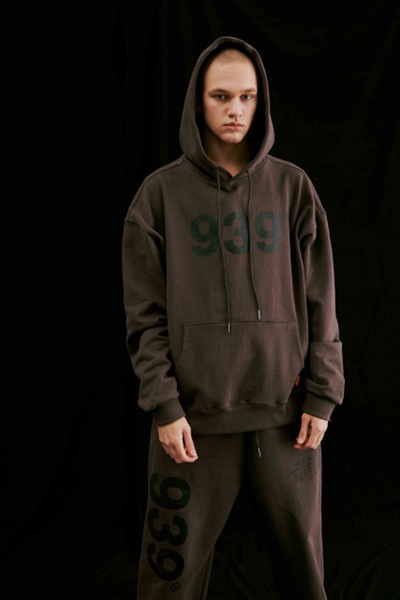 스트리트 알리벤슨, 아카이브볼드 레이블 분리 전개 - 뉴스 썸네일 이미지