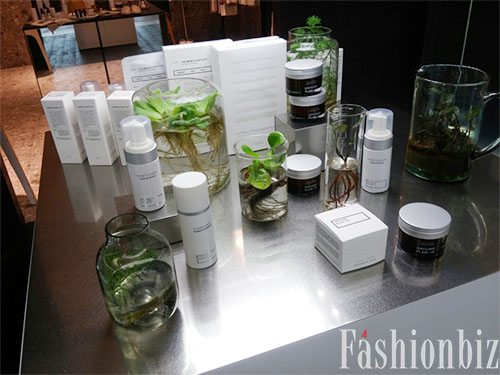 기능에 충실! '바가지머리' 뷰티 론칭 794-Image