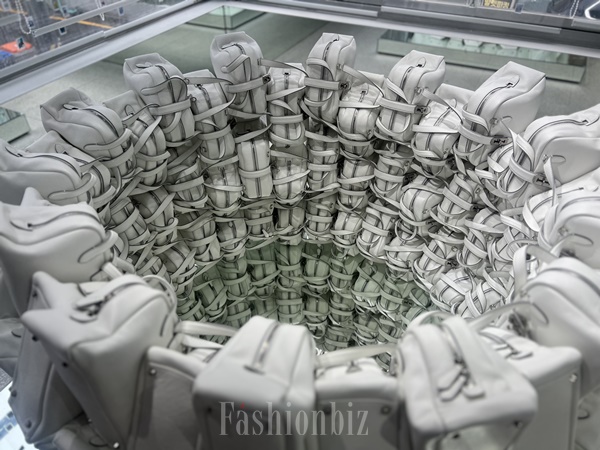 올해 매출 420억 '분크' 이제 글로벌로 간다 3-Image