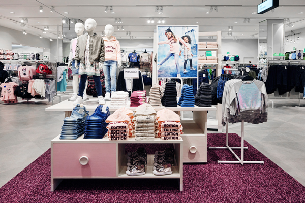 「H&M」 스타필드 하남에 올해 첫 신규점 오픈 595-Image