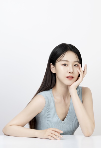 셀퓨전씨, 배우 이주명 모델 발탁 후 캠페인 공개 3-Image