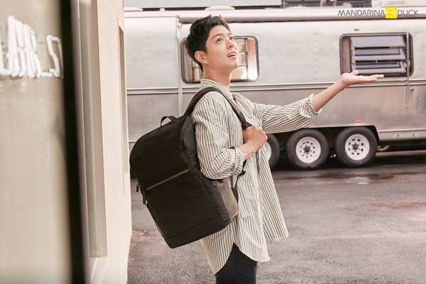 박보검, 「만다리나덕」과 함께 어번 트래블러로 변신 553-Image
