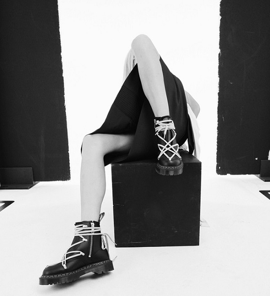 [월드] 닥터마틴, 릭 오웬스 컬래버레이션 공개 968-Image