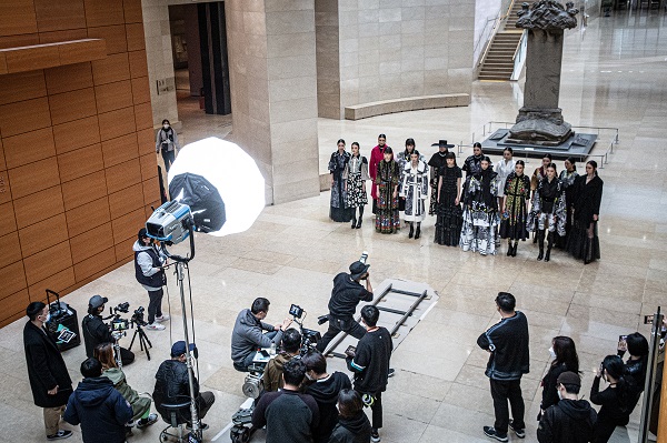 [SFW] 2021 F/W 두칸의 ‘어느 개인 날’ 2243-Image
