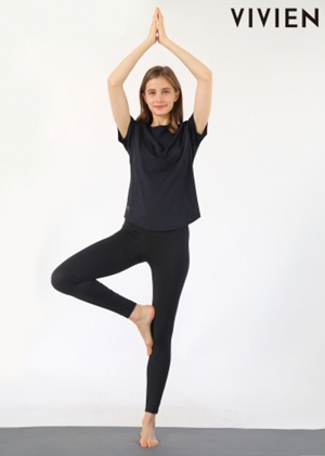 남영비비안, 편의점서 스타킹 아닌 '레깅스' 판다 3-Image