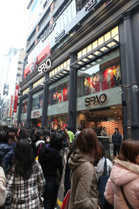 토종SPA「스파오」하루 2억 매출 766-Image