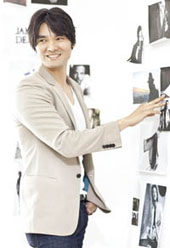 김정진 실장,「솔리드옴므」行 3-Image