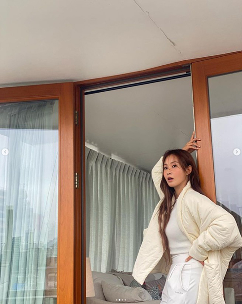 권유리의 애슬레저룩 패션, SNS 통해 화보 비하인드 컷 공개 683-Image