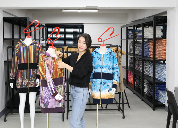 그루콩, 여성캐주얼 「탁풀키아스크(Tactful Kiosk)」론칭 297-Image