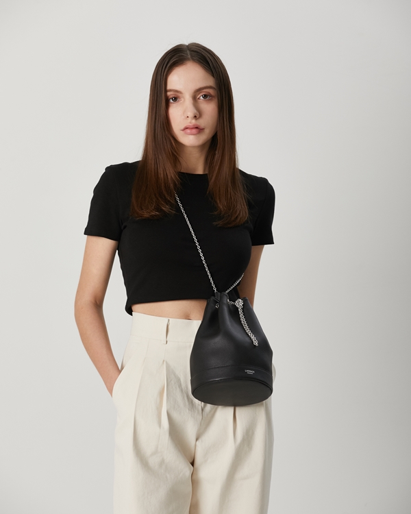 디자이너 핸드백 마켓, 패션 고수 몰린다 1865-Image