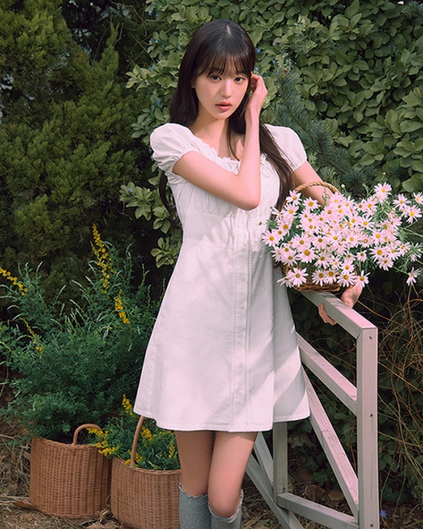 로라로라 X 장원영, 24 섬머 컬렉션의 2차 라인업 공개 3-Image