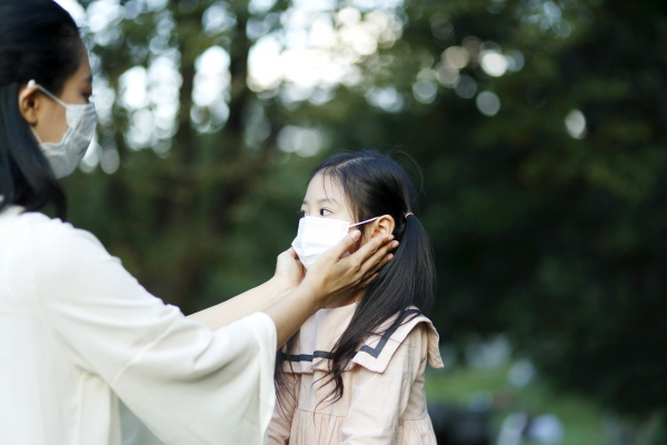 오미크론 확산에 살균소독제 차아염소산수<br> 산화전위수 ‘소독력’, ‘안전성’ 관심 3-Image