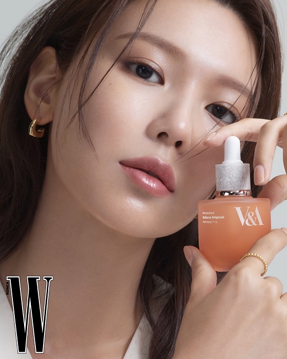 V&A 뷰티, 배우 최수영과 함께 진행한 뷰티 화보 공개 3-Image