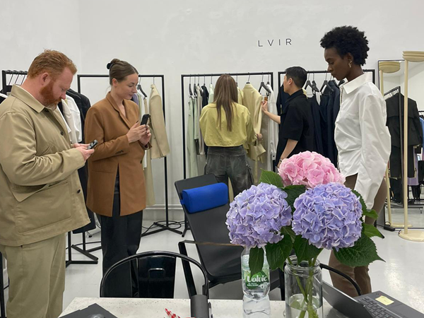 빅터쇼룸, 해외 홀세일 매출 150억 기록 3-Image