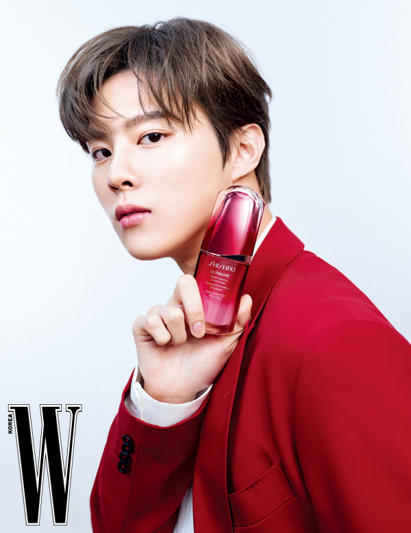 가수 겸 배우 김우석, 시세이도 프레스티지 앰버서더 발탁 47-Image