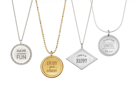 실버 코인 목걸이도 ‘나만의 각인 목걸이’가 인기 385-Image