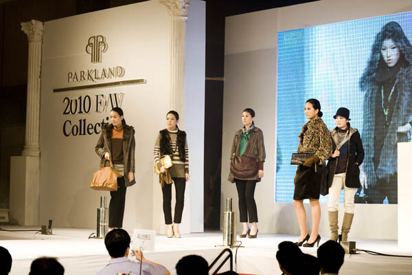 38년 파크랜드, 스포츠까지 활약 1208-Image