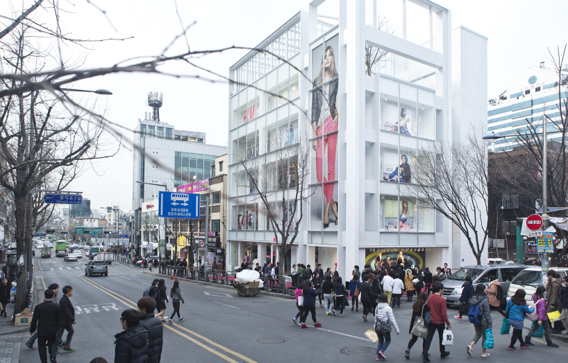 12번째「H&M」, 홍대점 오픈 843-Image