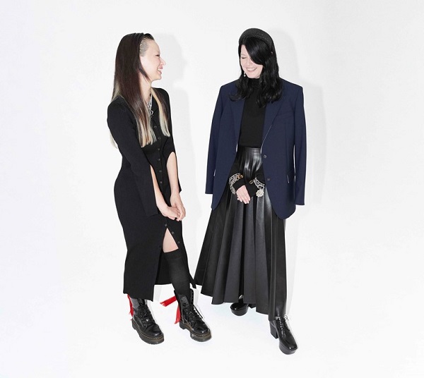 파페치, 프라이빗 브랜드 ‘데어와즈원’ 론칭 979-Image