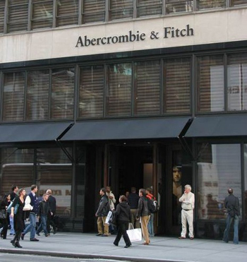 「Abercrombie & Fitch」, 부진 행진~ 3-Image