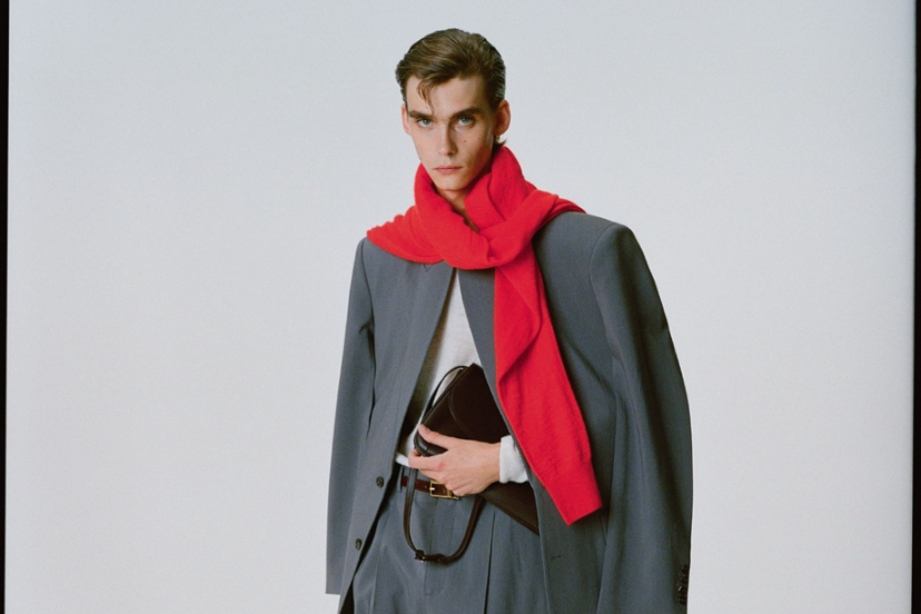 '구조적인 실루엣' 렉토, 2025 F/W 키 아이템은? - 뉴스 썸네일 이미지