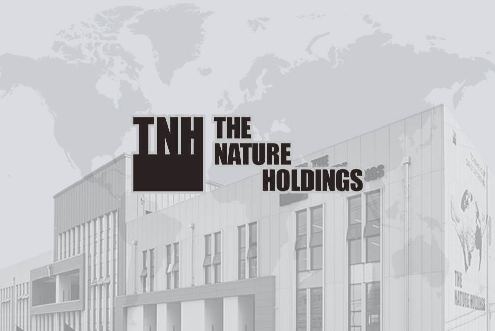 '패션에 AI 입힌다' 더네이쳐홀딩스, 전사 AX 전환 본격화 - 뉴스 썸네일 이미지