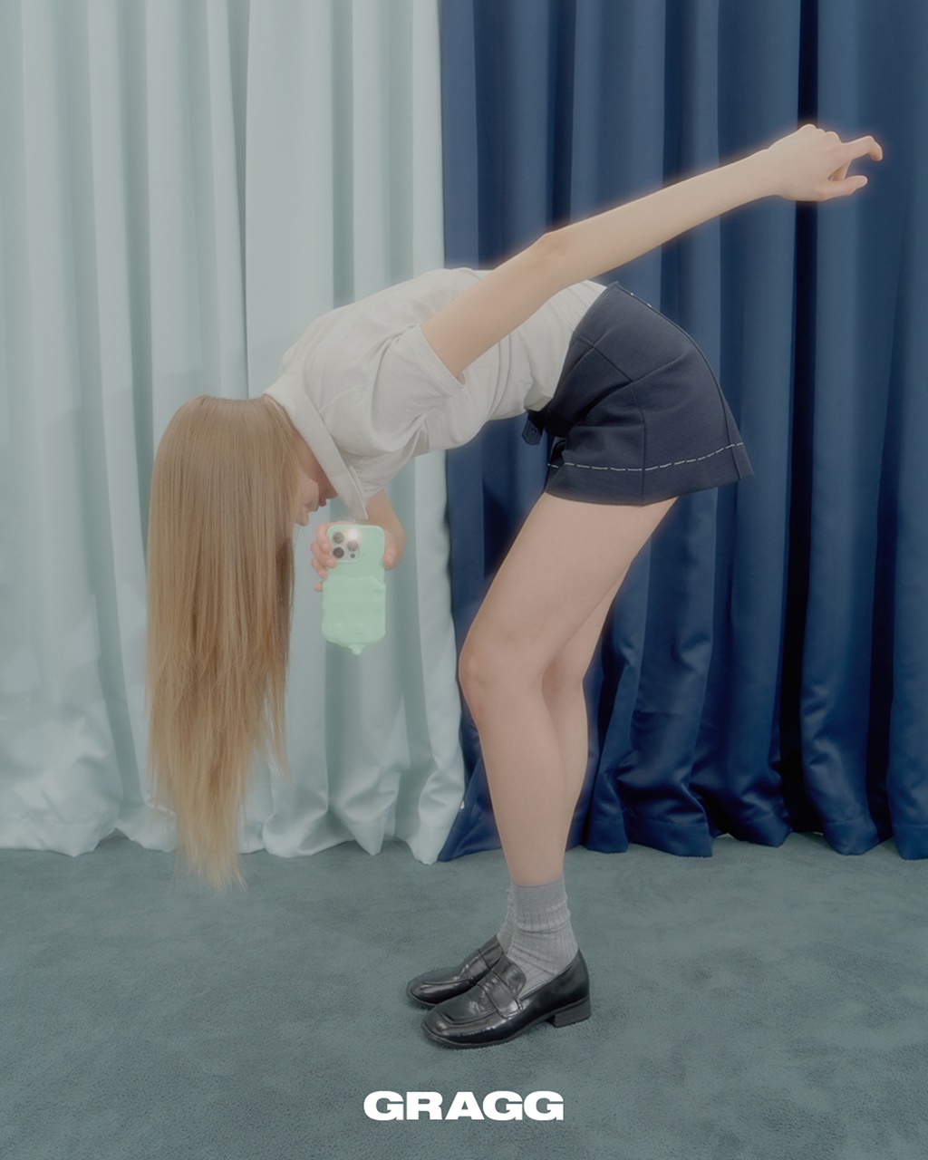 그래그(GRAGG), 뉴 컬러 라인업과 캠페인 공개 2678-Image