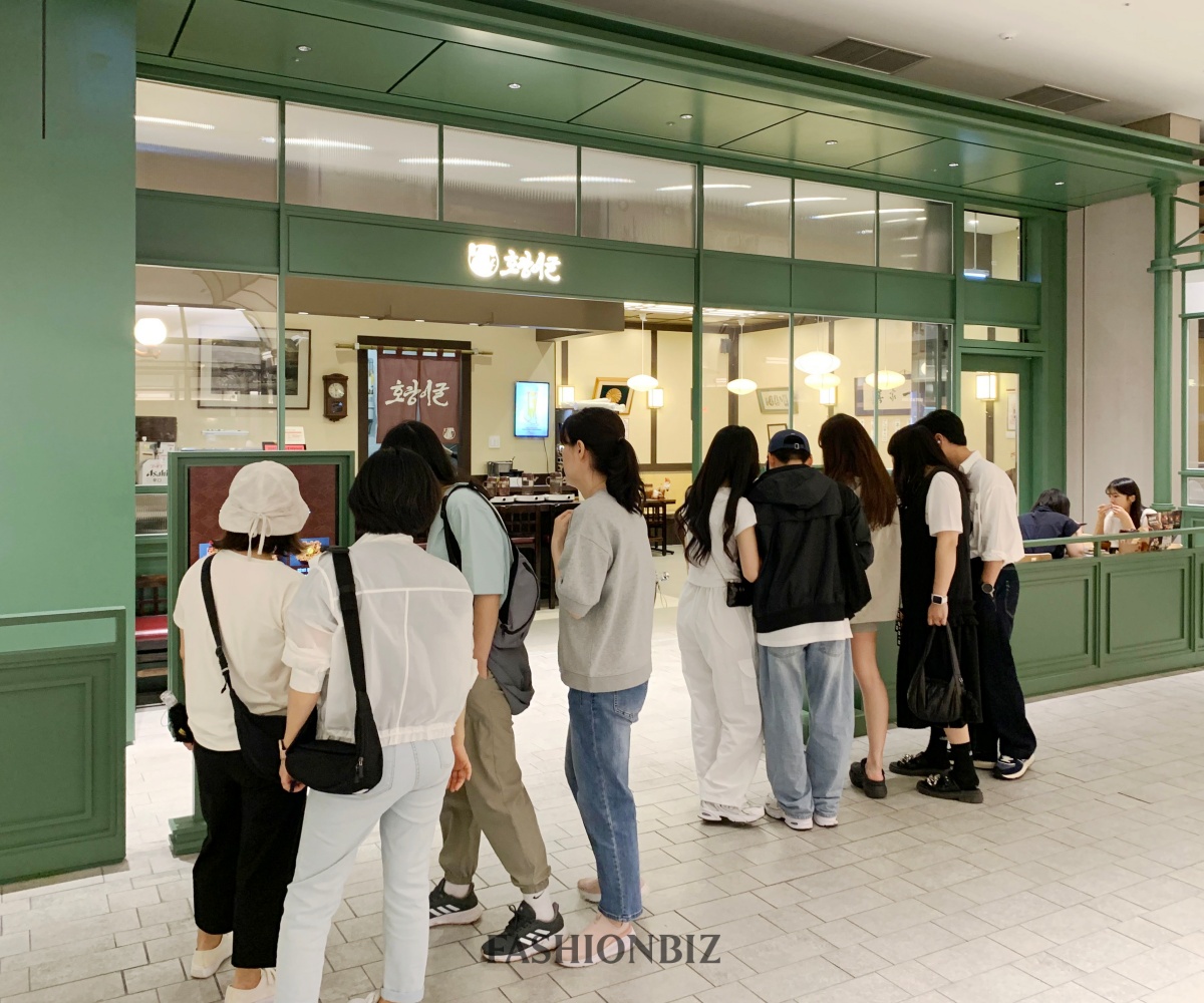[포토] 롯데 이름 뗀 타임빌라스 수원, 백화점•쇼핑몰 시너지 강화 집중 2453-Image