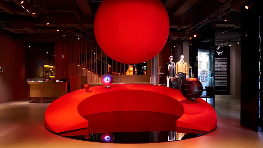 MCM, AI·메타버스 전면에...‘디지털 노마드’ 공략 537-Image