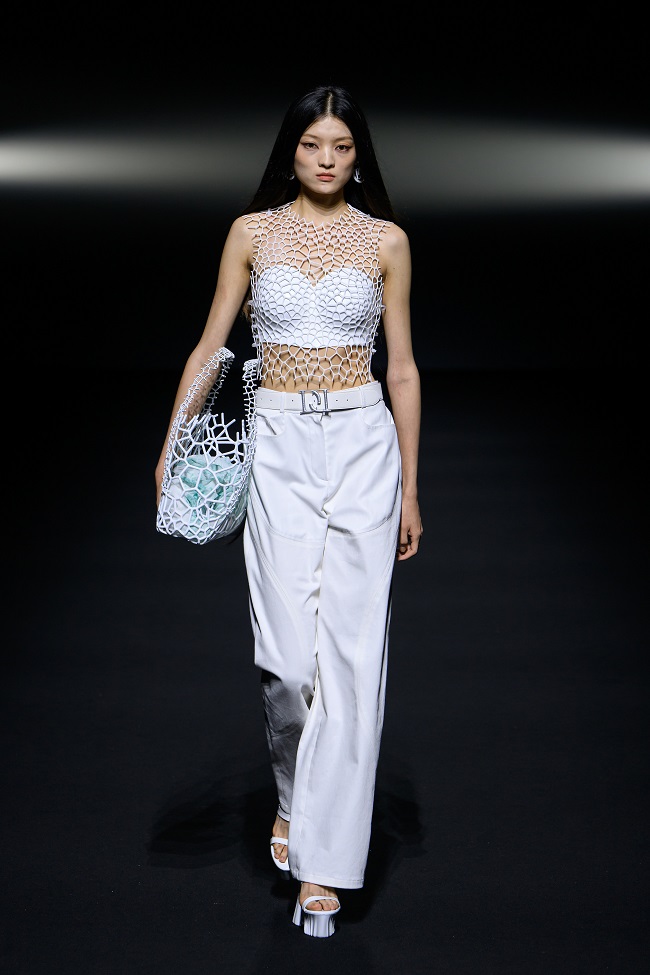 두칸 2025 S/S 서울패션위크, ‘DNA’로 새로운 패러다임 제시 484-Image