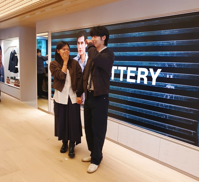 뉴 비즈니스 캐주얼 포터리, AW24 컬렉션 반응 뜨겁다! 3278-Image