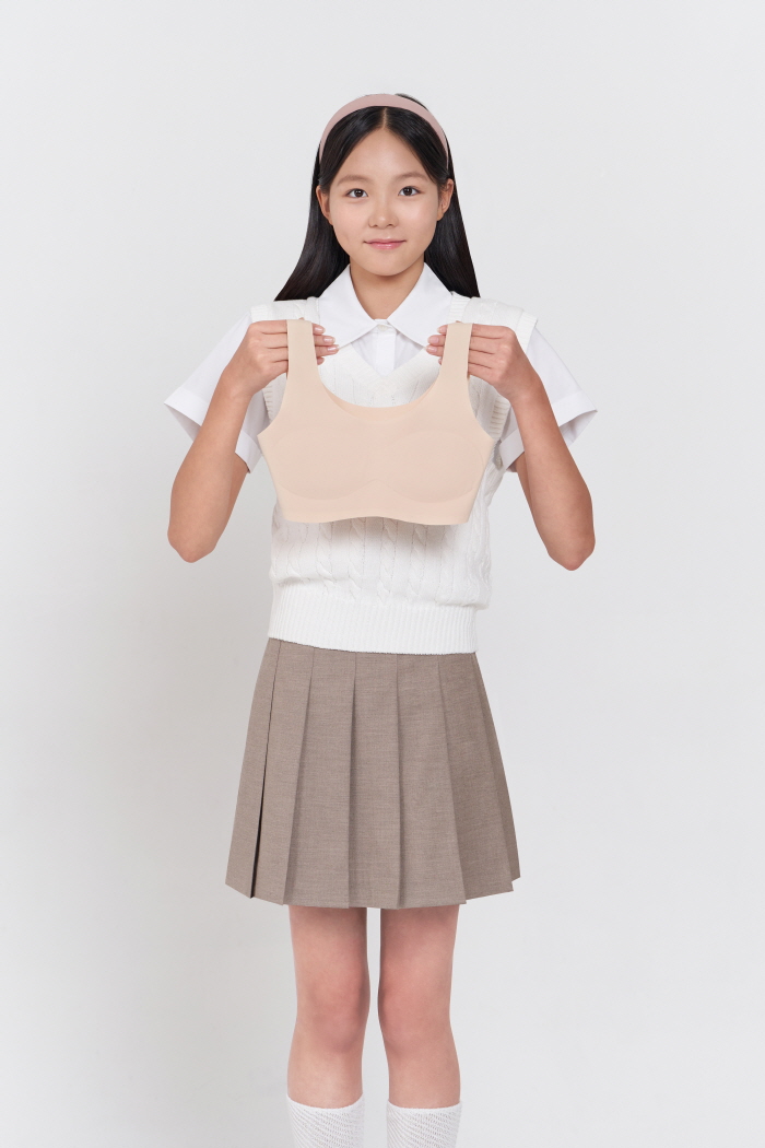 단색, 2025년 광고 모델로 ‘추블리’ 추사랑 낙점 27-Image