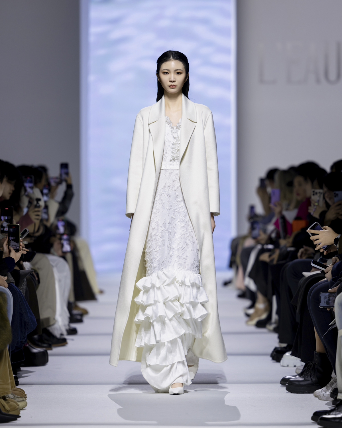 '뱀의 이중적 이미지 다뤄' 로에(L'EAU ET), 2025 F/W 서울패션위크 성료 5229-Image